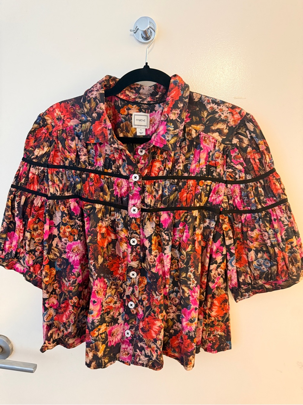 Maeve Floral Button-Front Puff Sleeve Blouse in Black, Pink and Orange